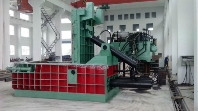 Máquina hidráulica automática horizontal Y81F-125A da prensa de empacotamento das sucatas de metal