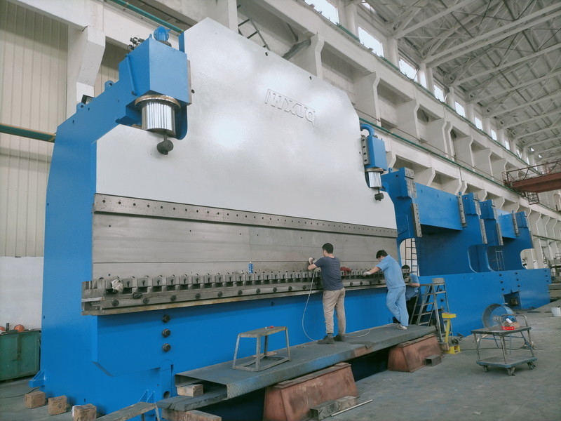Máquina de prensagem mecânica de potência de 500 t CNC com freio hidráulico com certificação CE