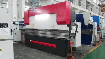 Fábrica 130 Ton Mechanical Press Machine For do freio da imprensa do CNC que forma a folha de metal