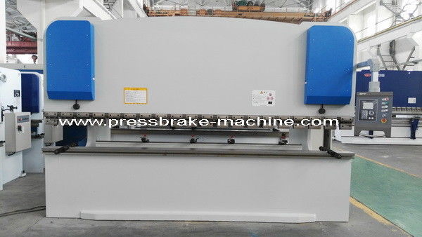 Freio de pressão de folha de metal versátil de 380V para comprimento de 3200 mm