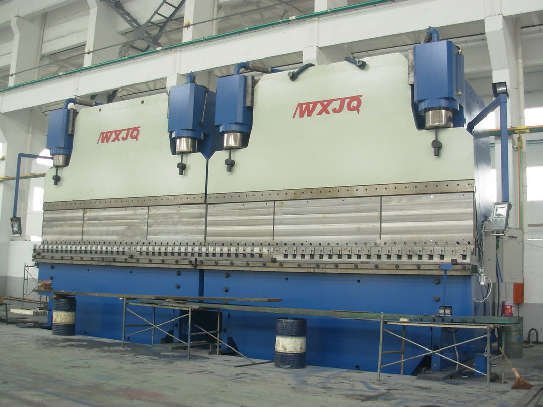 Folha de metal hidráulico CNC Tandem Press Brake 70 M/Min Largura da mesa 200 - 800Mm 12m