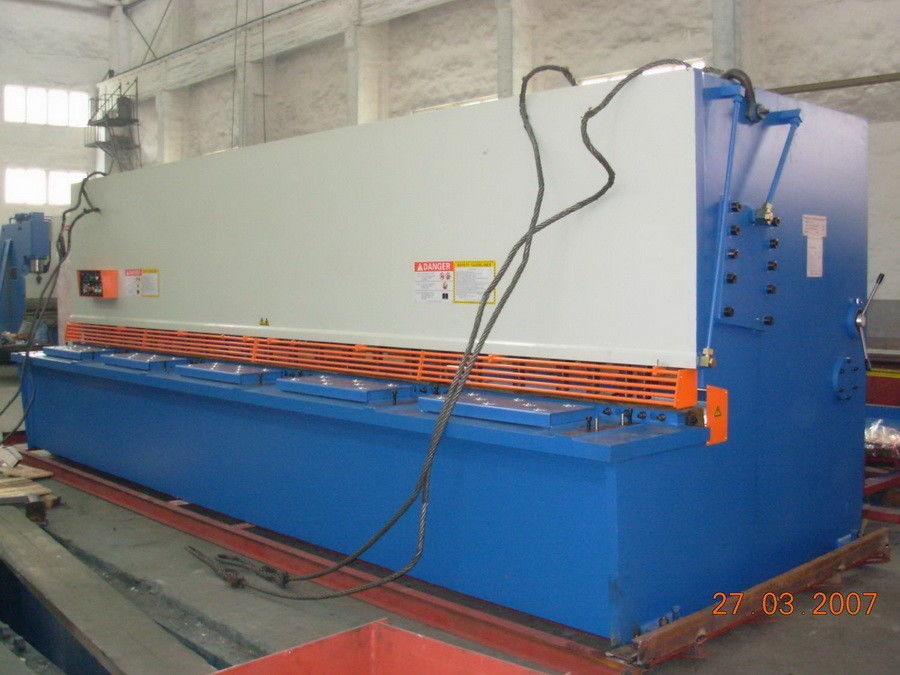 ferramentas de corte de corte hidráulicas elétricas 15KW da folha do metal da máquina de corte do comprimento de 6m