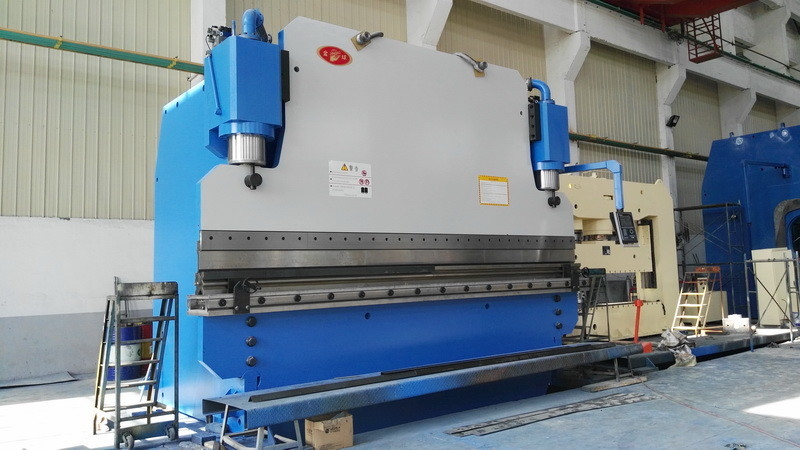 500T Força CNC Freio de Prensa Hidráulica Usando na Fabricação de Metal,Fábricas de Automóveis