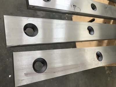 Lâminas de aço inoxidável da tesoura do metal da dureza alta 2000mm por muito tempo com quatro bordas