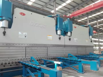 Automático 1300T CNC Tandem Freio de Prensa Hidráulica 415V/50Hz comprimento de curvatura 20 metros