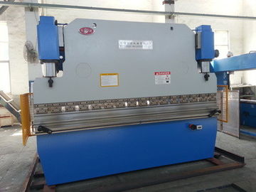 Máquina de travagem de chapa de metal de pressão de 100-400T com sistema de controlo PLC